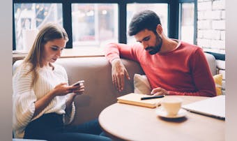 話すことがない時はどうする?友達や...
