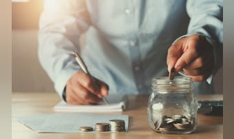 お金が貯まる人の習慣とは?貯金でき...
