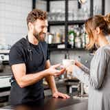 片思い中に勇気が出る名言集。恋愛を応援してくれる素敵な言葉とは?