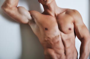 腹回りの皮下脂肪を落とす方法 たるんだ男っ腹を引き締める効果的なトレーニングとは Smartlog