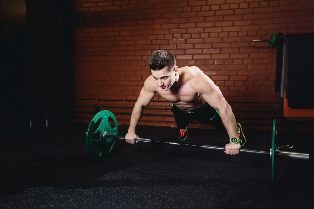 寝る前の効果的な筋トレメニュー。夜の筋肥大トレーニング方法とは？