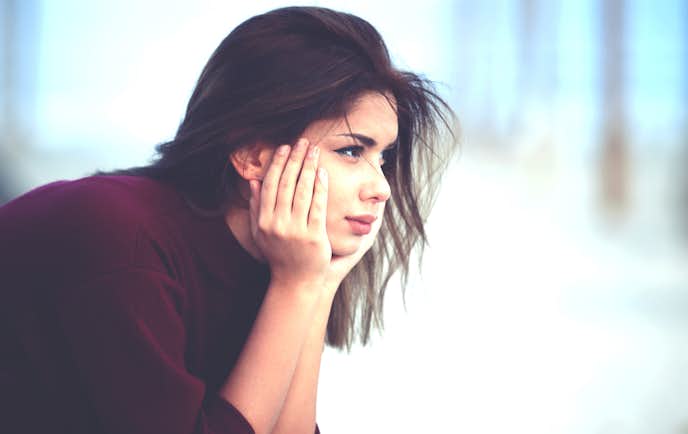 叶わない恋でも諦められない 叶わぬ恋をして辛い女性に贈る対処法と失恋の名言集 Smartlog 叶わない恋でも諦められない 叶わぬ恋をして辛い女性に贈る対処法と失恋の名言集 Smartlog