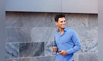 45歳の男性がまだ独身の理由とは?...