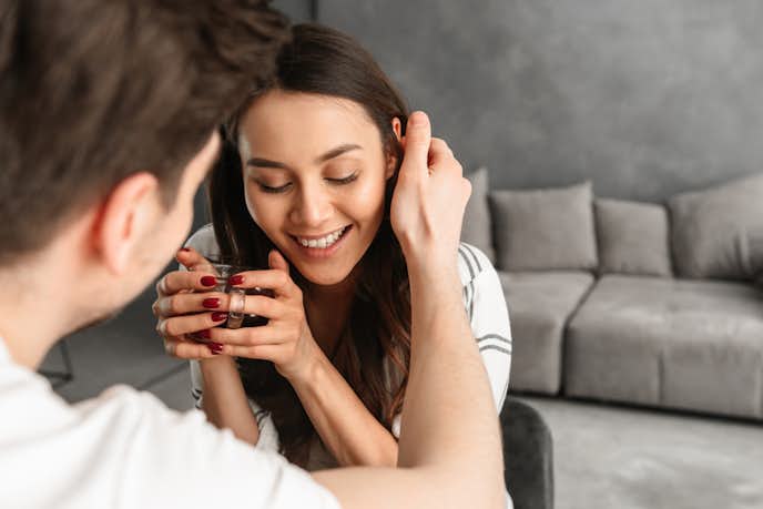 彼氏に愛されてるか不安な時に 男性の愛情表現を確かめる15の方法 Smartlog