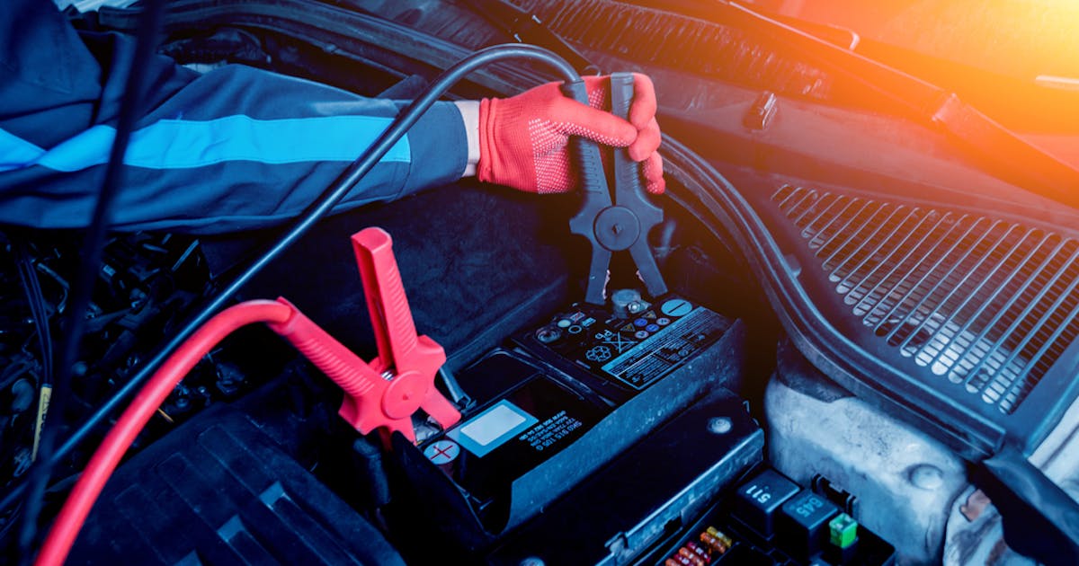 自動車用 バッテリー充電器おすすめ13選 詳しい使い方と注意点を解説 Smartlog 自動車用 バッテリー充電器おすすめ13選 詳しい使い方と注意点を解説 Smartlog
