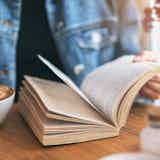 “重松清さん”のおすすめ作品ランキングTOP12|映画化された代表作とは