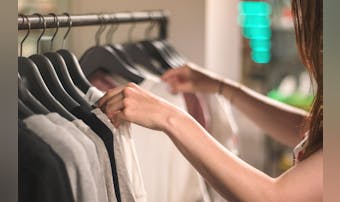 今人気の“マワハンガー”とは?滑ら...