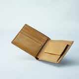 【メンズ】薄い財布のおすすめ19選|コンパクトで使いやすい人気商品を解説