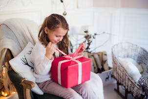 子供へのクリスマスプレゼントはいつまで贈る 何歳まで渡す家庭が多いのか紹介します Smartlog