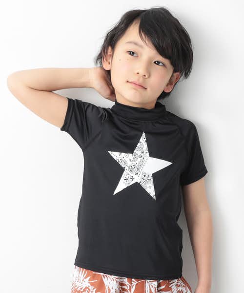キッズ用 ラッシュガードのおすすめ23選 男の子 女の子に人気の1着とは Smartlog キッズ用 ラッシュガードのおすすめ23選 男の子 女の子に人気の1着とは Smartlog