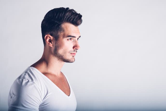 横顔イケメンの必須条件とは 綺麗な横顔に近づく方法 男性芸能人を紹介 Smartlog