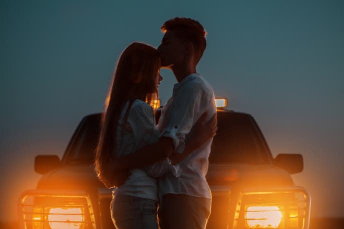 男性がキスしたくなる心理 瞬間 キスしたいと思われる女性のなり方とは Smartlog 男性がキスしたくなる心理 瞬間 キスしたいと思われる女性のなり方とは Smartlog