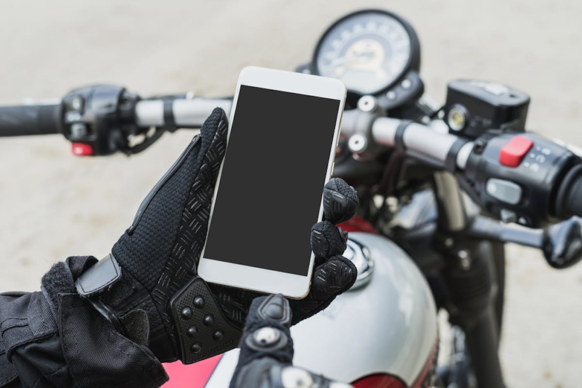 バイク用スマホホルダーのおすすめ21選 防水 充電機能が付きの人気アイテム集 セレクト By Smartlog