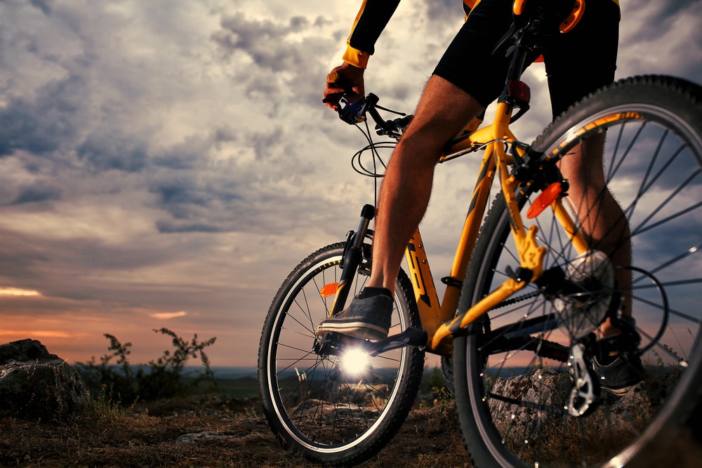 使い勝手の良い サイクルウェア メンズ サイクルジャージ サイクリングウェア 上下セット 半袖 夏 自転車ウェア 吸汗速乾 通気がいい 高弾性 ロードバイクウェア S