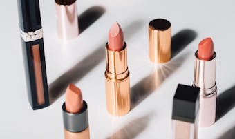 最新 デパコスブランドおすすめ人気アイテム35選 プレゼントにも最適な化粧品を紹介 Smartlog