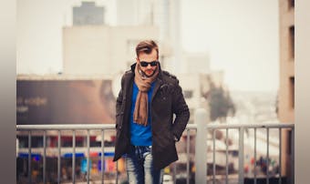 メンズ マフラーの人気ブランド17選 おしゃれ男子に人気の商品とは Smartlog メンズ マフラーの人気ブランド17選 おしゃれ男子に人気の商品とは Smartlog