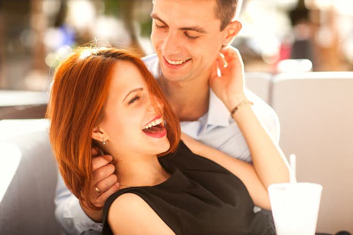 B型男子 A型女子の相性とは 付き合うメリット 上手な付き合い方を解説 Smartlog