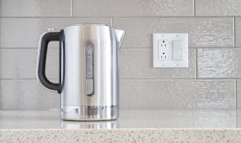 21 おしゃれな電気ポットのおすすめ5選 かっこいい 可愛い人気商品を紹介 Smartlog 21 おしゃれな電気ポットのおすすめ5選 かっこいい 可愛い人気商品を紹介 Smartlog