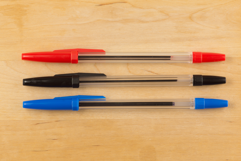 3色ボールペンのおすすめ12選。おしゃれでかわいい人気ペンも解説