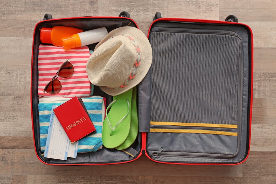 海外旅行の必要な持ち物リスト特集 必需品 あったら便利なおすすめグッズとは Smartlog