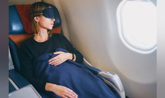 飛行機内での長時間が快適になる便利...