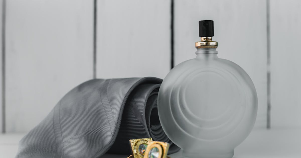 メンズ シャネル香水の人気おすすめランキング 女性受け抜群の爽やか香水とは Smartlog メンズ シャネル香水の人気おすすめランキング 女性受け抜群の爽やか香水とは Smartlog