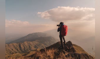 登山におすすめのカメラ人気ランキング｜風景を美しく撮影できるモデルとは