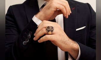 メンズアクセサリーのおすすめプレゼ...