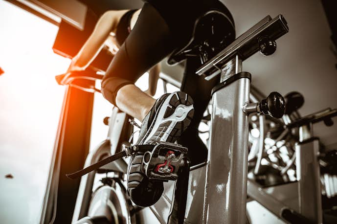 エアロバイクでHIITトレーニングに取り組むメリット｜体への負担が少ない