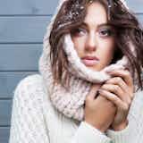 【レディース】ネックウォーマーのおすすめ18選|おしゃれでかわいいスヌードとは?