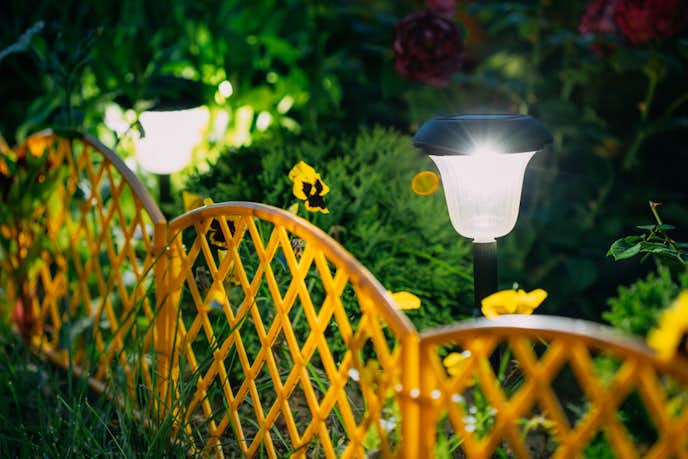 おしゃれなソーラーライトのおすすめ選 庭が可愛くなる人気の灯りとは Smartlog