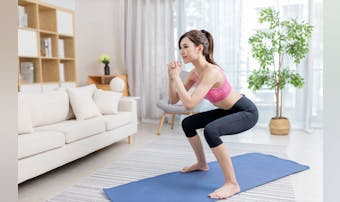 女性に嬉しいスクワットの効果。短期...