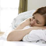 寝る前にやるとよく眠れる10個の習慣｜熟睡するコツを大公開！