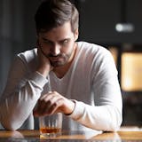 自分が情けないと感じる瞬間はいつ?落ち込む...