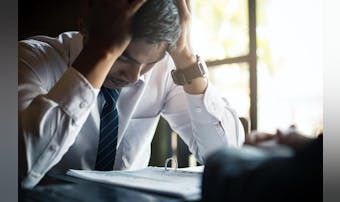 「仕事を辞めたい」と思ったらどうす...
