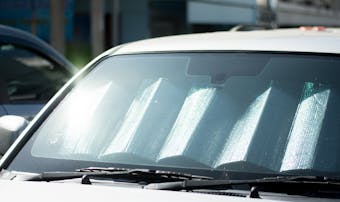 自動車用 サンシェードのおすすめ比較 おしゃれで効果的な日よけシートとは Smartlog 自動車用 サンシェードのおすすめ比較 おしゃれで効果的な日よけシートとは Smartlog
