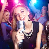 【女性編】カラオケで歌うとモテる曲|男ウケ...