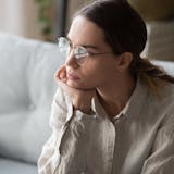 優柔不断な人の特徴8選|改善して決断力をつ...