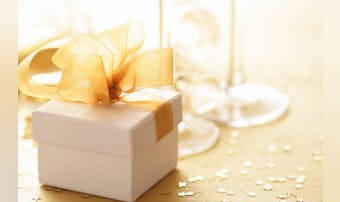 結婚祝いでもらって嬉しいプレゼント...