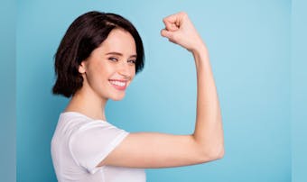 女性向け二の腕痩せに効果的な筋トレ...