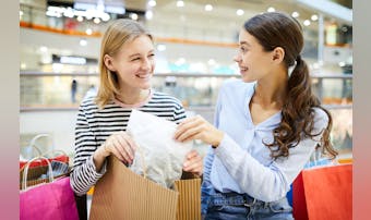 自慢話が多い人の特徴とは?自慢ばか...