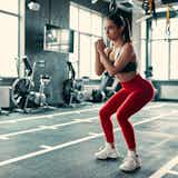 【プロ直伝】骨盤スクワットの効果的なやり方|ぽっこりお腹解消のやり方とは?