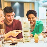 飲み会で盛り上がるゲーム一覧。少人数でもで...