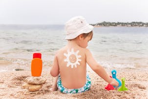 子供用 日焼け止めの人気おすすめランキング 安全に使えて焼けない商品とは Smartlog