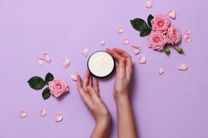 香りがいいハンドクリームのおすすめ15選 香水代わりにもなる人気商品を解説 Smartlog