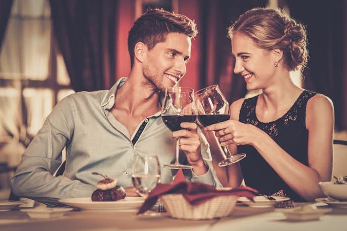 付き合ってないのにスキンシップする男性心理 付き合う前のイチャイチャは本命だから Smartlog 付き合ってないのにスキンシップする男性心理 付き合う前のイチャイチャは本命だから Smartlog
