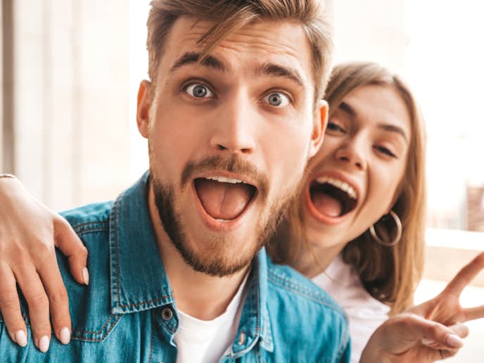 女性からアプローチされる男性心理とは 男が嬉しいアプローチ方法で成功を掴もう Smartlog 女性からアプローチされる男性心理とは 男が嬉しいアプローチ方法で成功を掴もう Smartlog