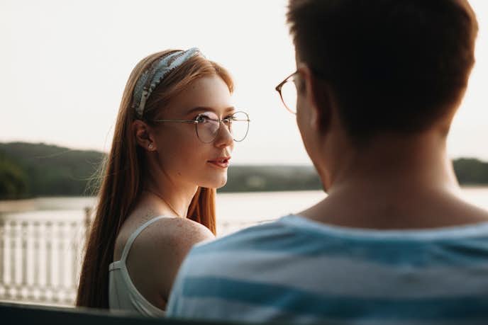 付き合う定義とは 異性と付き合って恋人ができるメリットを解説 Smartlog 付き合う定義とは 異性と付き合って恋人ができるメリットを解説 Smartlog