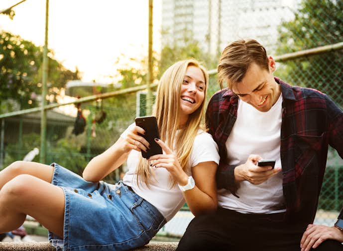 社会人と学生の恋愛の違い7つ 忙しい人が出会いのきっかけを掴む方法とは Smartlog
