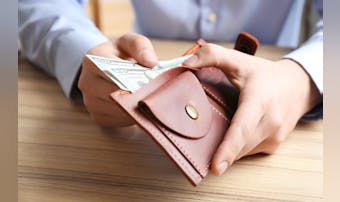 【予算3万円】財布の人気ブランド1...